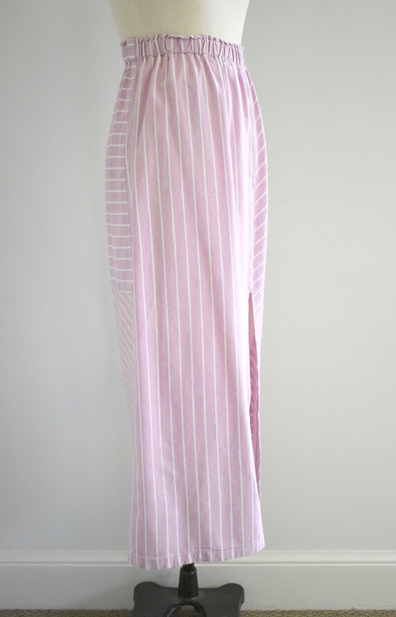 1980s Mauve and White Striped Cotton Skirt - image 4