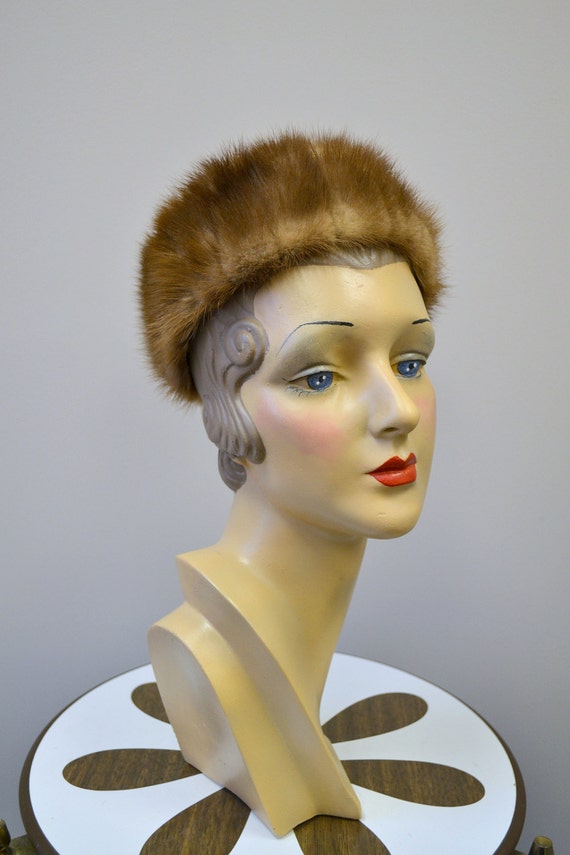 1960s Brown Fur Pillbox Hat