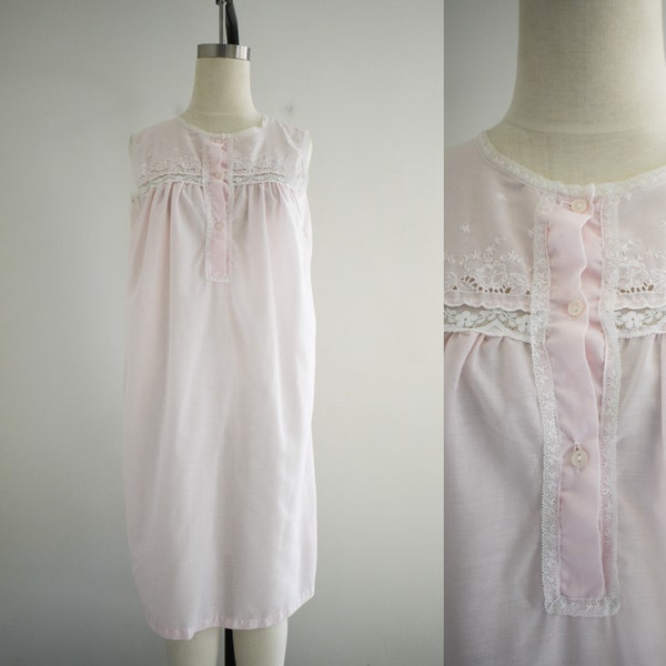 1980s Pink Eyelet Midi Night Gown