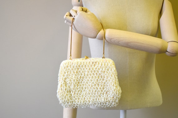 1960s La Regale Cream Loopy Bead/Sequin Clutch - image 2