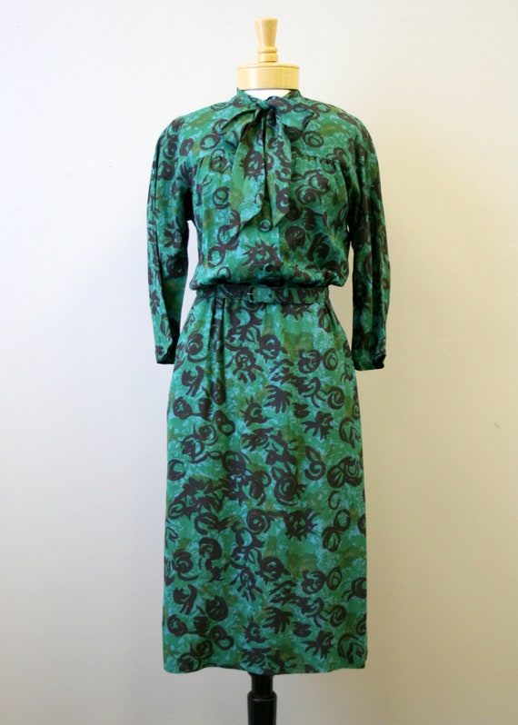 1940s Nelly Don Green Printed Dress - image 3