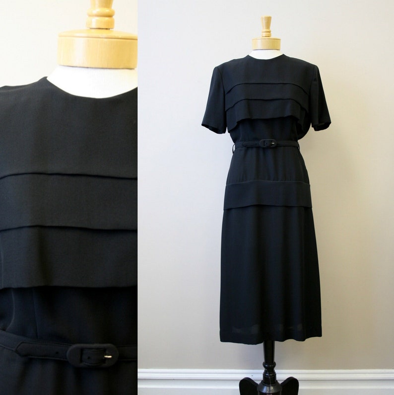 1940s Black Horizontal Pleats Dress image 1