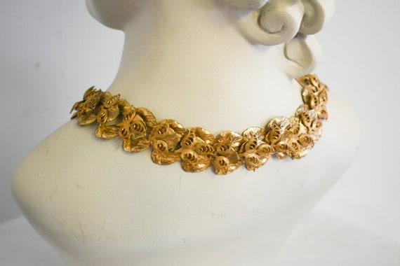 1930s/40s Brass Leaf Necklace with Shell Clasp - image 6