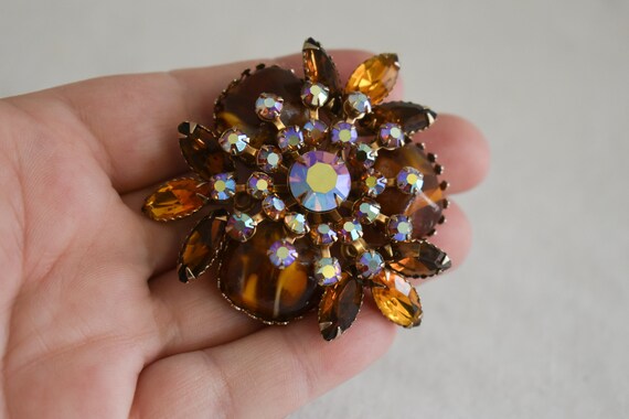 1950s Judy Lee Autumnal Rhinestone Brooch - image 3