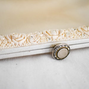 1950s Cream Vinyl and Resin Clutch Purse image 4