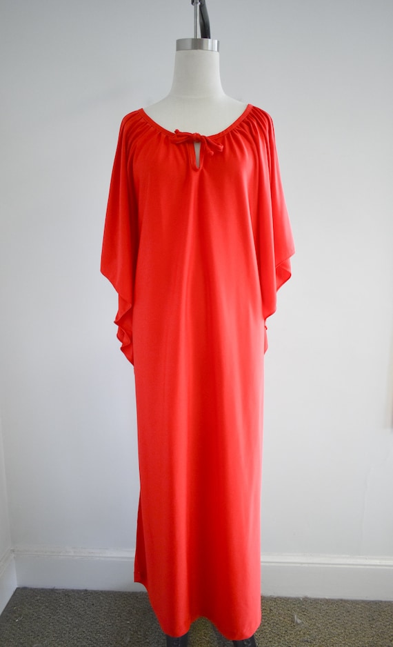 1970s Periphery Red Knit Caftan - image 3