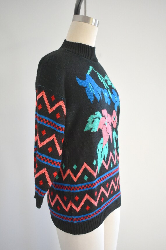 1980s Floral and Chevron Sweater - image 4