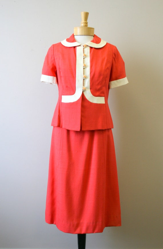 1950s Coral and Cream Dress and Jacket Set - image 2