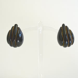 Vintage Black Hard Plastic Tear Drop Post Earrings