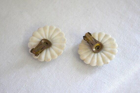 1940s German Plastic and Rhinestone Clip Earrings - image 5