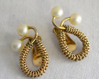 1960s Marvella Faux Pearl Twist Clip Earrings
