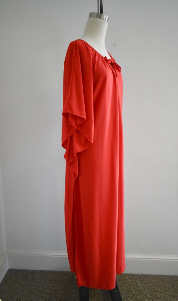 1970s Periphery Red Knit Caftan - image 4