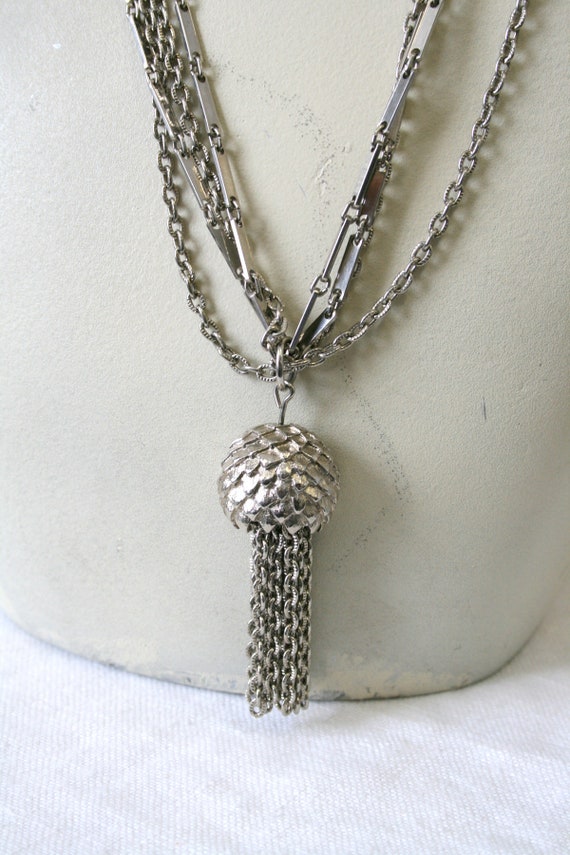 1960s Silver Chain Necklace with Chain Tassel Pen… - image 3