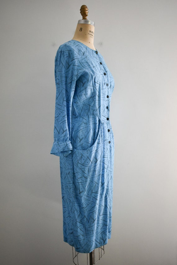 1980s-does-1940s Blue Rayon Dress - image 4