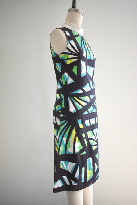 1960s Abstract Print Cotton Dress - image 4