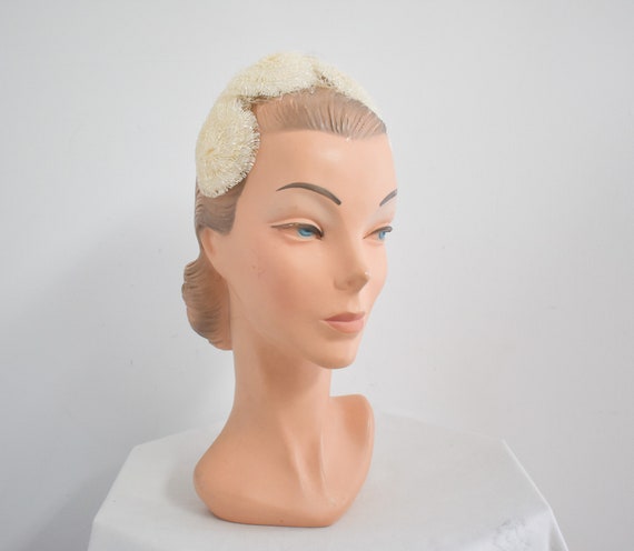 1950s Cream Raffia/Straw Headband Hat - image 2