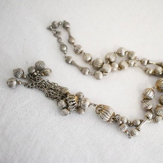 1960s/70s Silver Bead Tassel Necklace - image 1