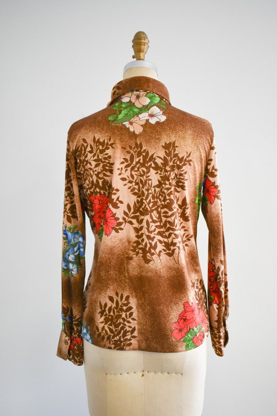 1970s Brown Floral Polyester Knit Blouse - image 5
