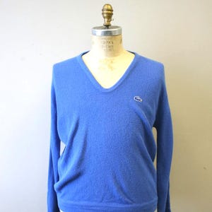 1970s Izod Lacoste Blue Men&#39;s Sweater