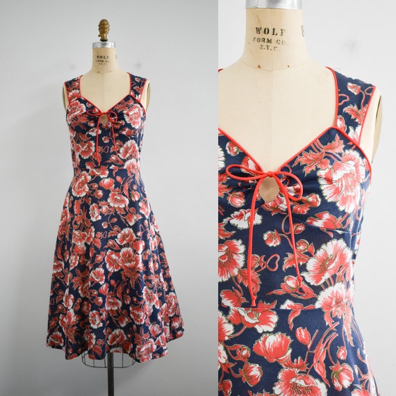 1970s Red and Navy Floral Dress - image 1