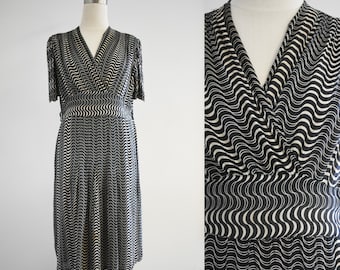 1930s/40s Black and Cream Wave Printed Rayon Dress