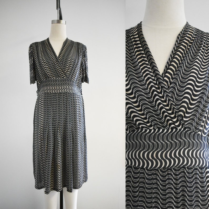 1930s/40s Black and Cream Wave Printed Rayon Dress image 1