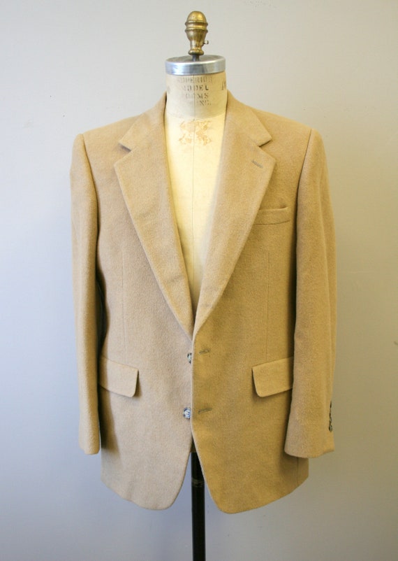 1980s Bill Blass Camel Hair Sports Coat - image 2