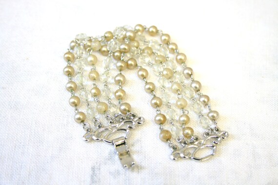 1960s Kramer Faux Pearl and Crystal Bead Bracelet