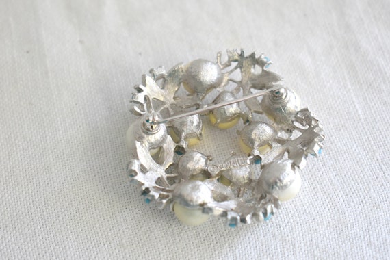 1960s Sarah Coventry Faux Pearl and Turquoise Wre… - image 4