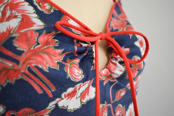 1970s Red and Navy Floral Dress - image 6