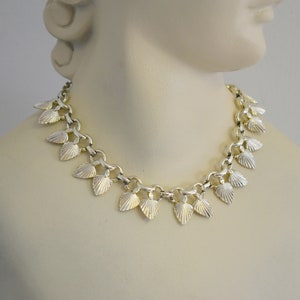 Vintage Paris Gold Fan Necklace and Clip Earrings image 3