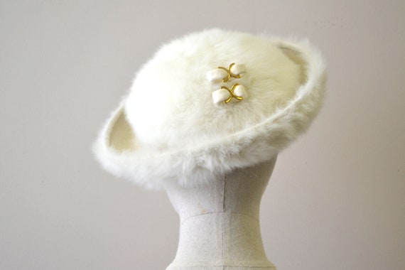 1950s Saks Fifth Avenue Cream Fur Felt Hat