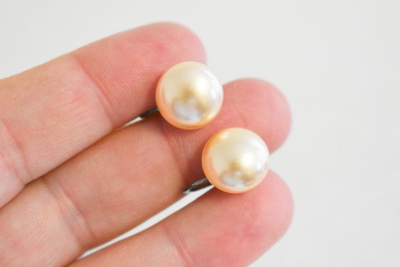 1950s Faux Pearl and Sterling Silver Screw Back E… - image 3