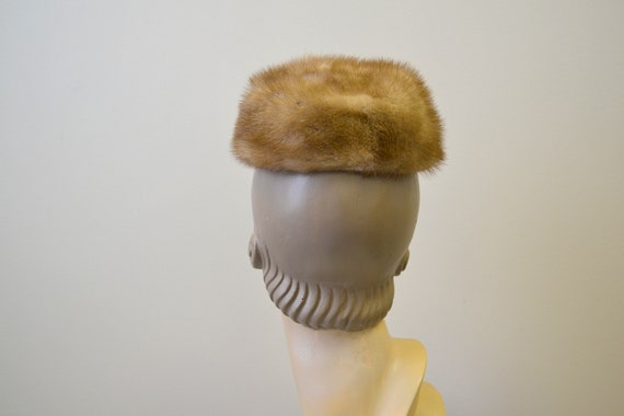 1960s Montaldos Fur Hat - image 4