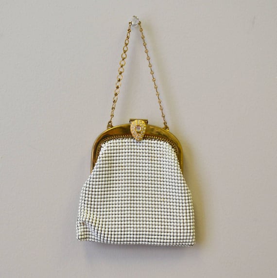 1930s Whiting and Davis White Metal Mesh Purse - image 1