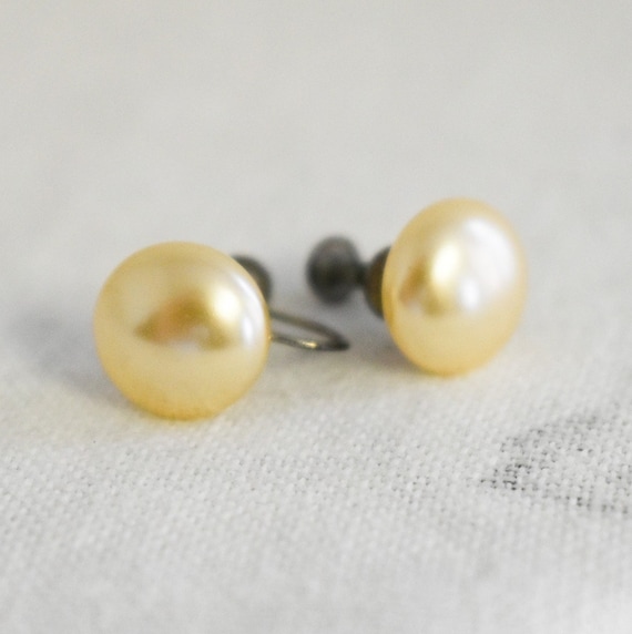 1950s Faux Pearl and Sterling Silver Screw Back E… - image 1