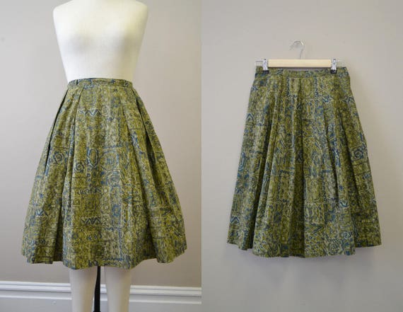 1950s Lady Manhattan Green Batik Skirt