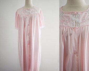 1980s Pink Embroidered Robe