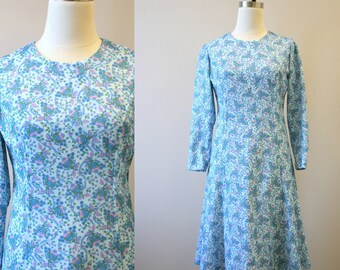 1970s Blue Printed Polyester Knit Dress