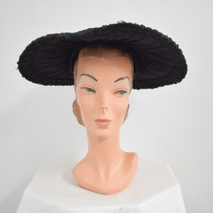1950s Black Straw Platter Hat