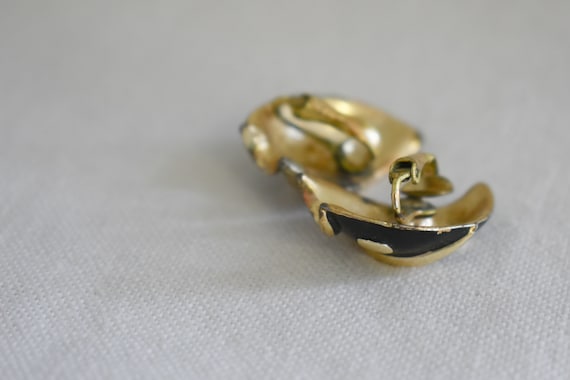 Vintage Coro Black and Gold Clip Earrings - image 5