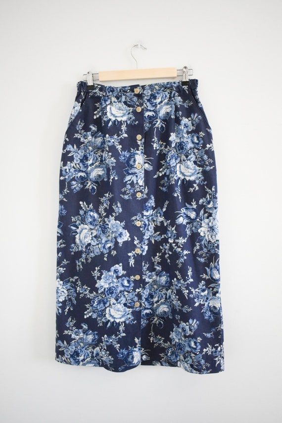 1980s Floral Denim Midi Skirt - image 2