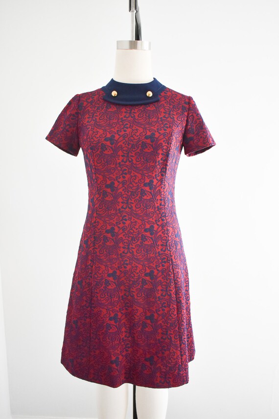 1960s Burgundy and Navy Knit Dress - image 2