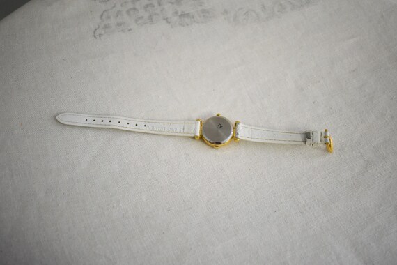 1980s/90s Hilton Wrist Watch with White Leather S… - image 3