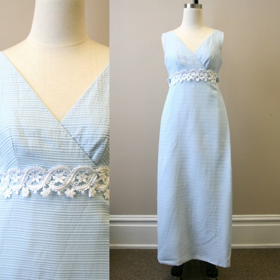 1960s Pale Blue Ribbed Dress with Lace - image 1