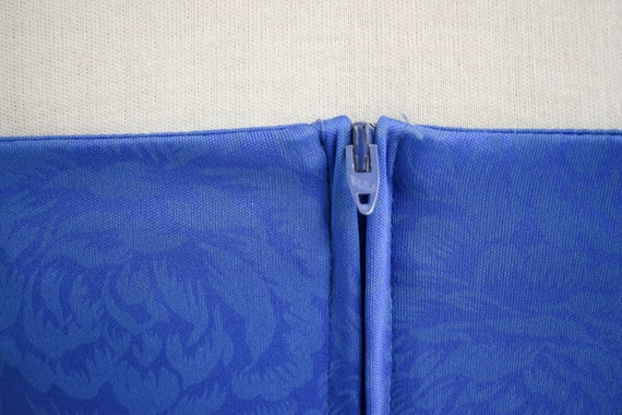 1970s Royal Blue Floral Knit Jumpsuit - image 6