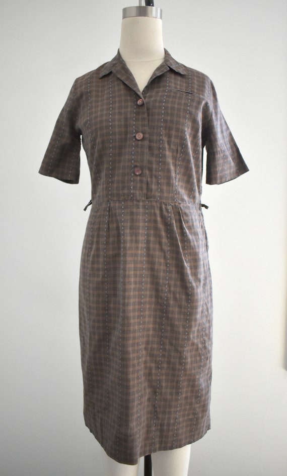 1950s Brown Plaid Cotton Shirtwaist Dress - image 3