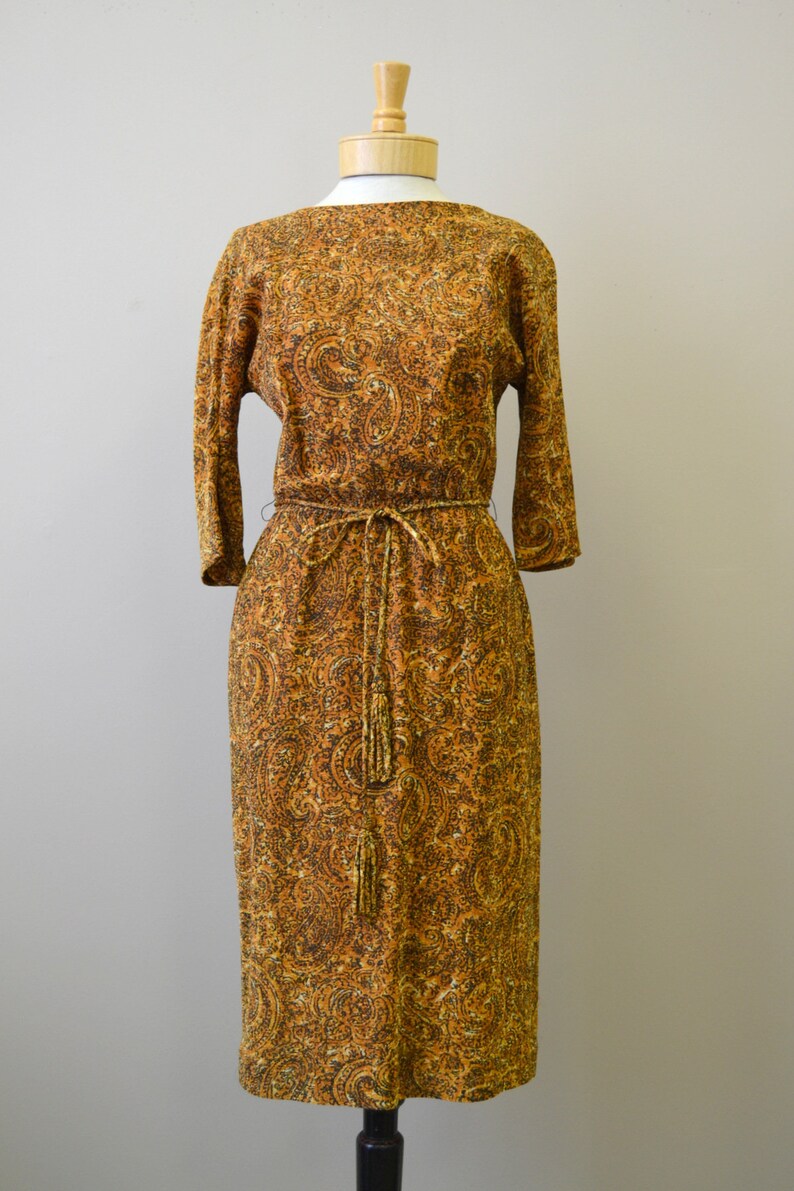 1950s Carol Craig Lurex Paisley Wiggle Dress image 2