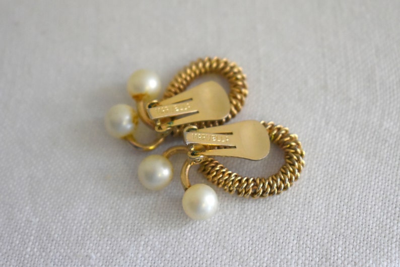 1960s Marvella Faux Pearl Twist Clip Earrings image 6