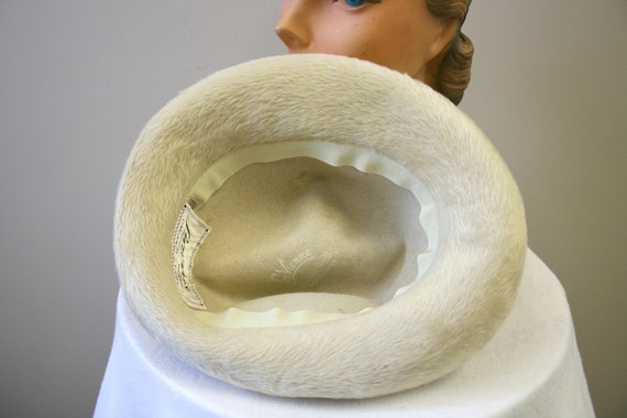 1960s Lazarus Cream Fur Felt Hat - image 6